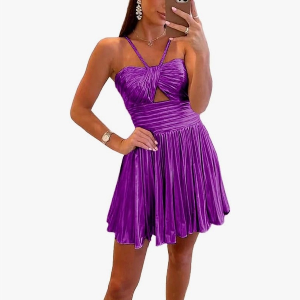 Cute A Line Straps Purple Sparkly Satin Short Homecoming Dresses